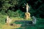 01 - Athenebrunnen Gesamtansicht